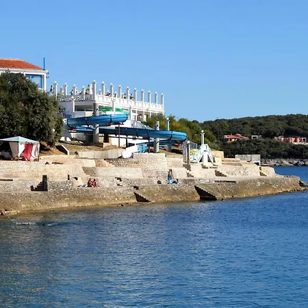 With A Parking Space - 11288 아파트